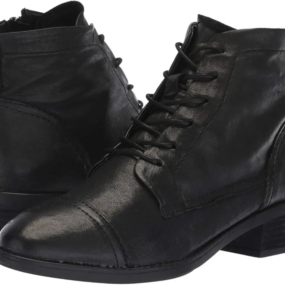 Comfortiva Cordia Boots USED 24/7 Comfort Fantastic Styling Indestructible